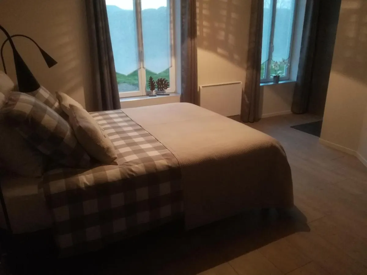 Bed and Breakfast Ti-Gwennel Briec 0*,
